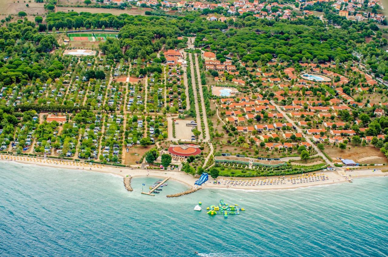 Apartment Vito With Sea View Fažana Kültér fotó